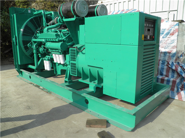 集安发电车出租-柴油发电机组在使用的过程中应该做好哪些防护工作