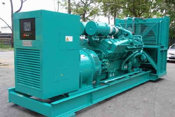 集安柴油发电机组电压不稳定怎样维修？