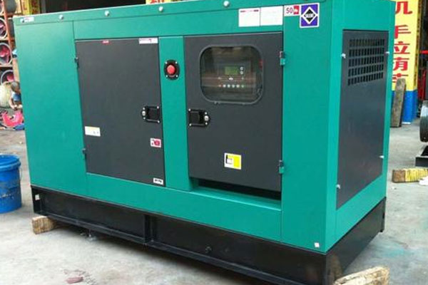 集安如何检查机油的使用时间？